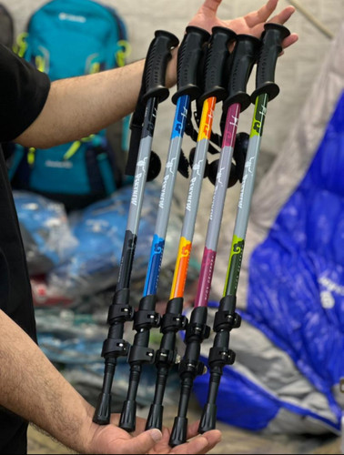 عصا کوهنوردی پکینیو