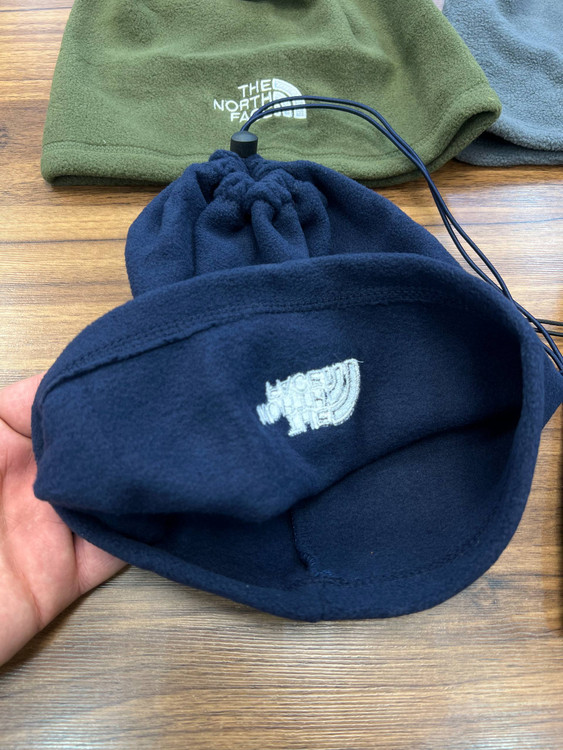 اسکارف نورث فیس